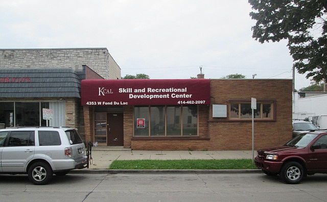 1st image of 4353 W Fond Du Lac Ave