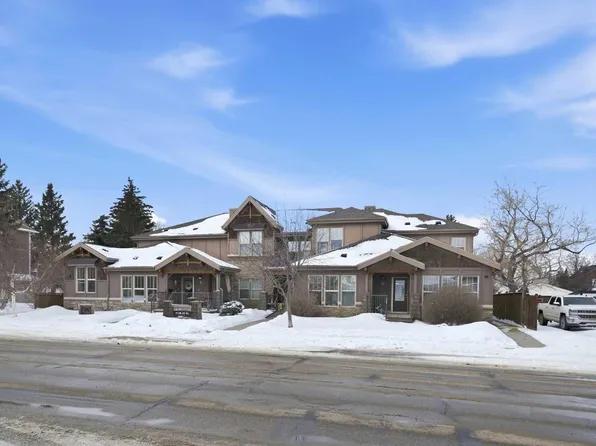 5130 50th St #K, Lacombe, AB T4L 1J1