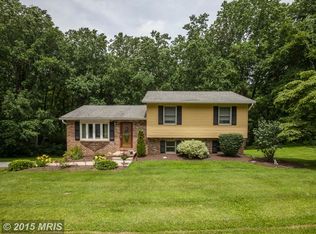 5860 Melville Rd, Sykesville, MD 21784