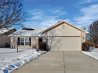 8110 Red Barn Ct, Indianapolis, IN 46239