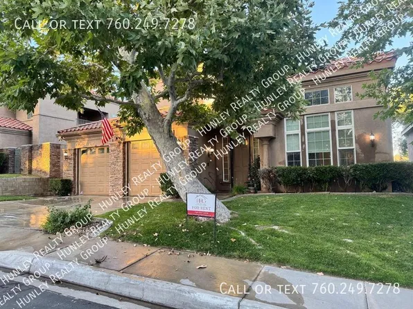 16237 Maricopa Ln, Apple Valley, CA 92307