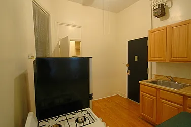 Rented by BLU Real Estate