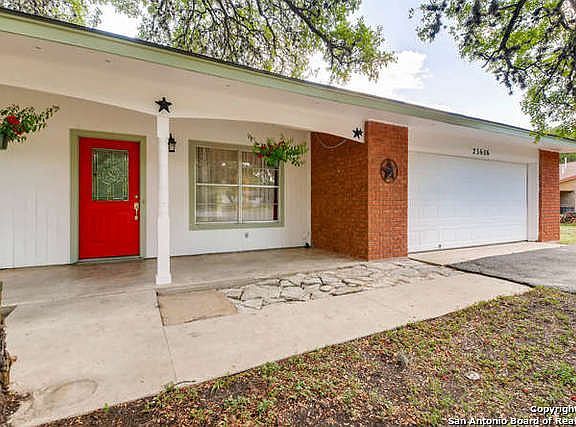 2nd image of 25606 Broad Oak Trl