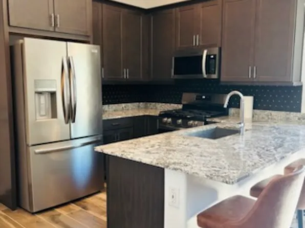 7623 W Antelope Dr #B, Peoria, AZ 85383