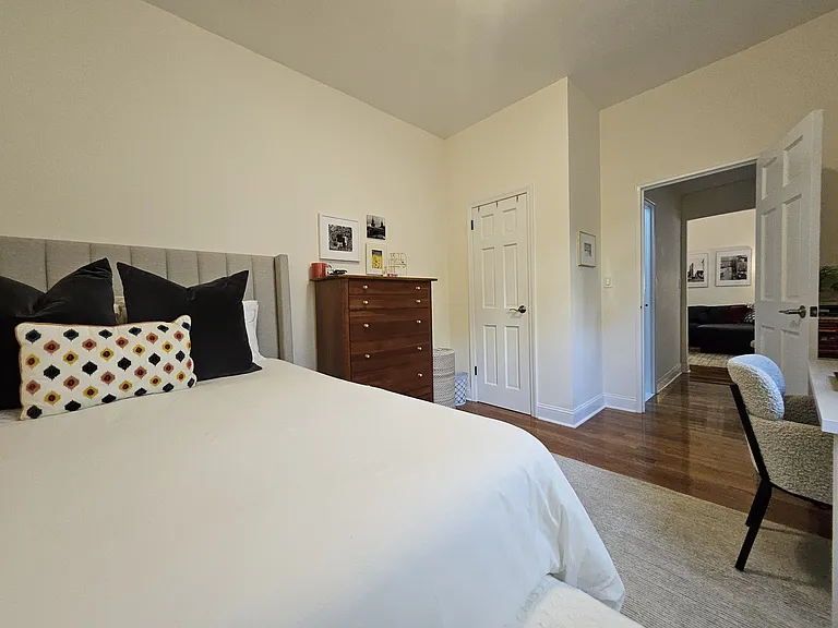 1378 Lexington Ave #3H — Photo 5