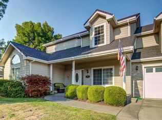 804 White Oak Cir, Central Pt, OR