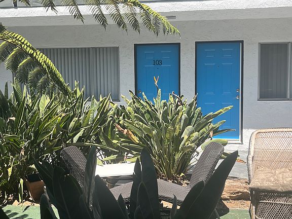 5th image of 3403 Ocean Park Blvd #104