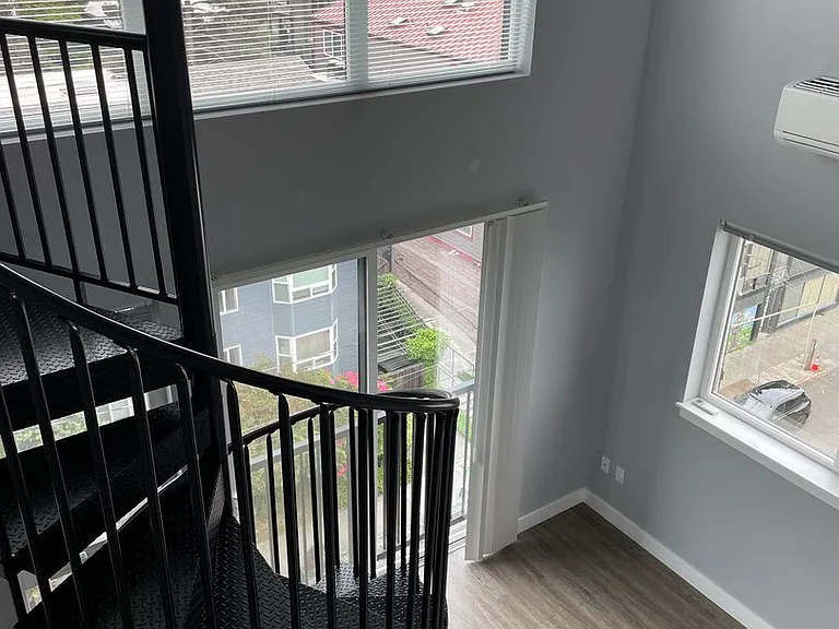 215 Boylston Ave E #601 — Photo 3