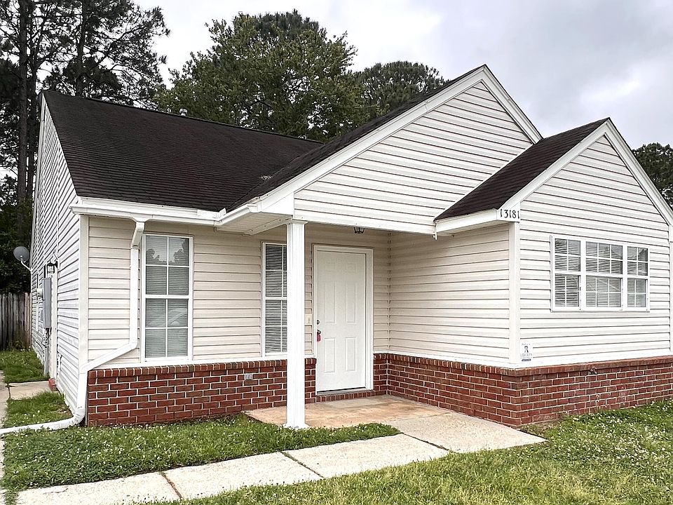 1st image of 13181 Warren Dr