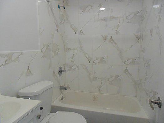2nd image of 305 Bradford St APT 1