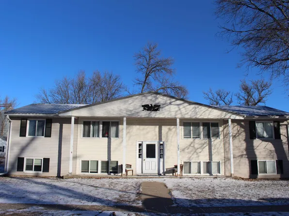303 E 3rd St, Everly, IA 51338