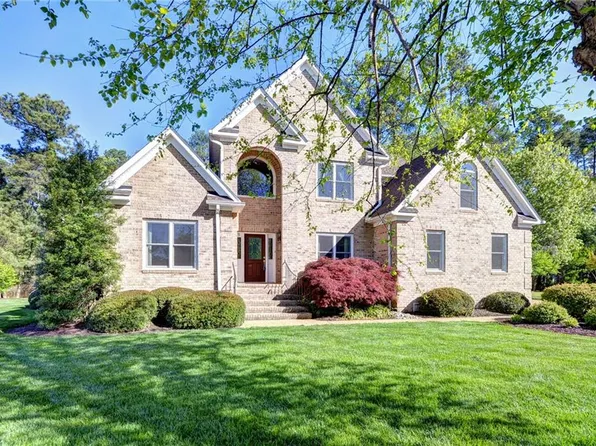 5 Barrel Factory Ct, Poquoson, VA 23662