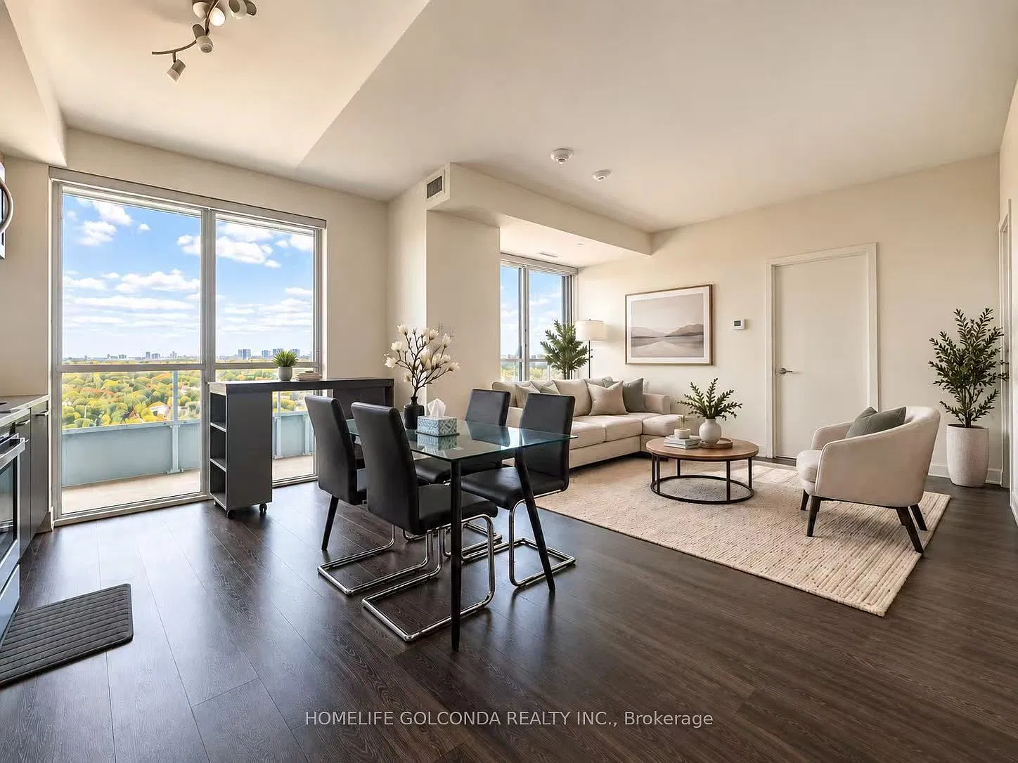 180 Fairview Mall Dr — Photo 2