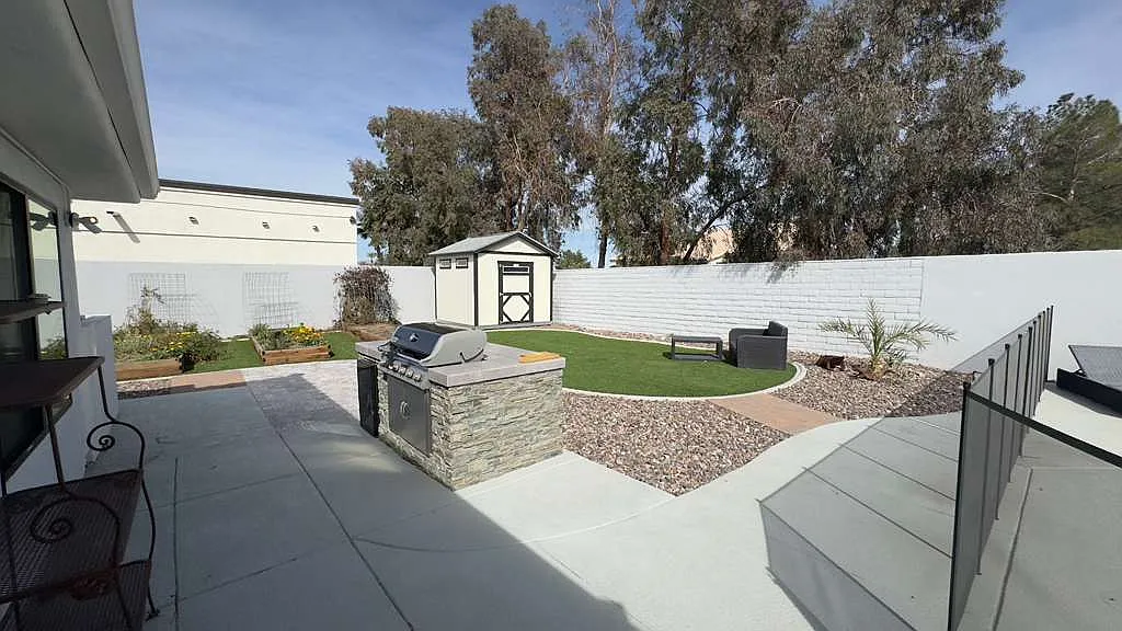4 bed, 3929 sqft, $18,000 — Photo 4
