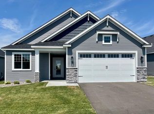 9064 Orchard Cir, Albertville, MN 55301