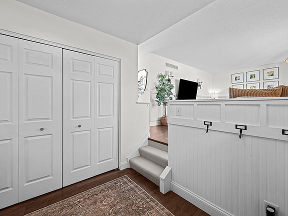 5th image of 3403 Forest Rd