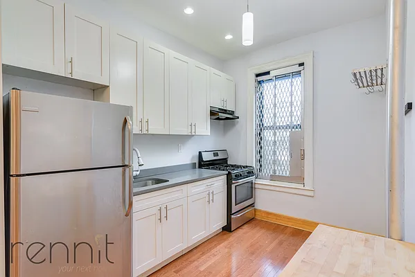 Rented by Rennit Inc. | media 2