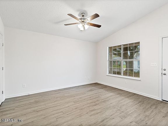 5th image of 5567 PARIS Avenue