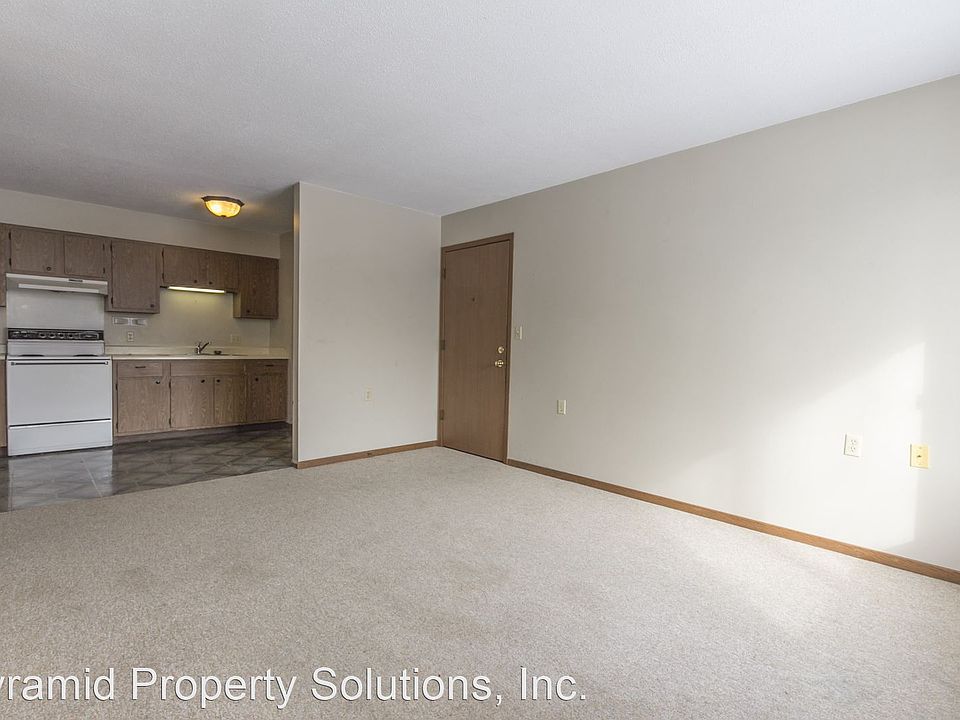 Riverwood Apartments 203 Gabrielson Dr Belmond IA Zillow