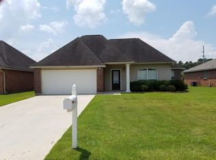 23829 Springhill Dr, Denham Springs, LA 70726