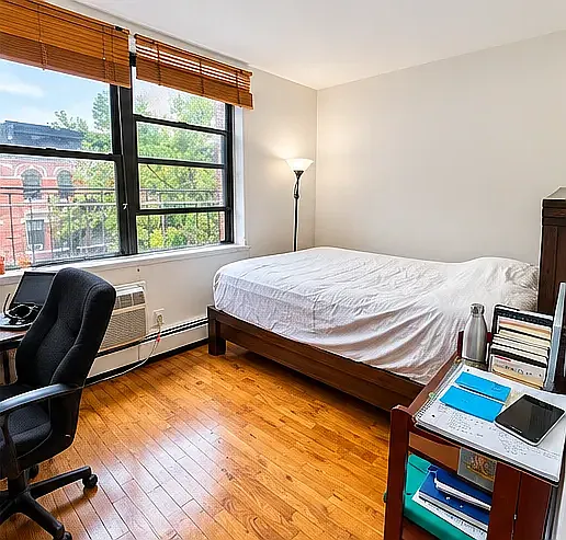 229 East 29th Street — Photo 3