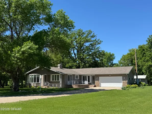 13709 Highway 5, Cavalier, ND 58220