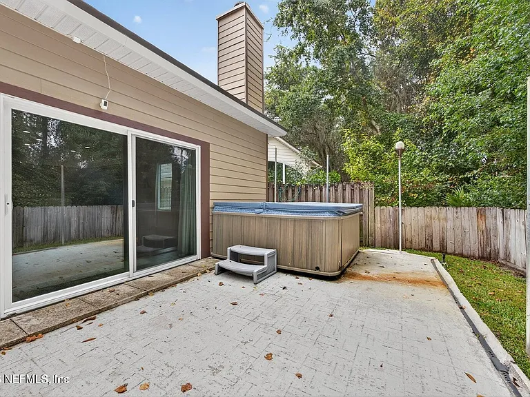 601 Reflection Cove Rd — Photo 31