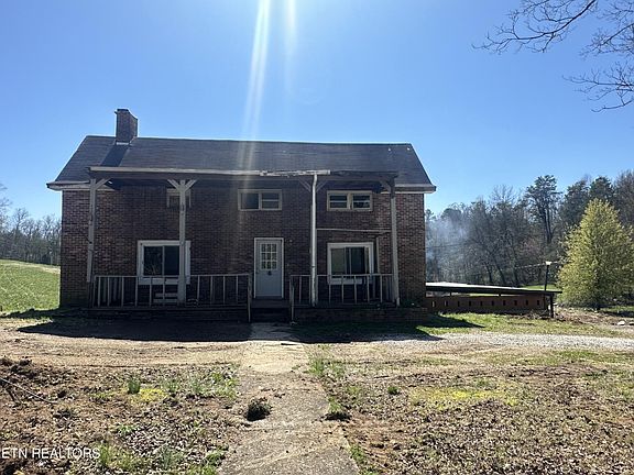 2nd image of 230 Old Store Rd