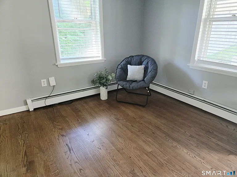 1034 Prospect Ave — Photo 12