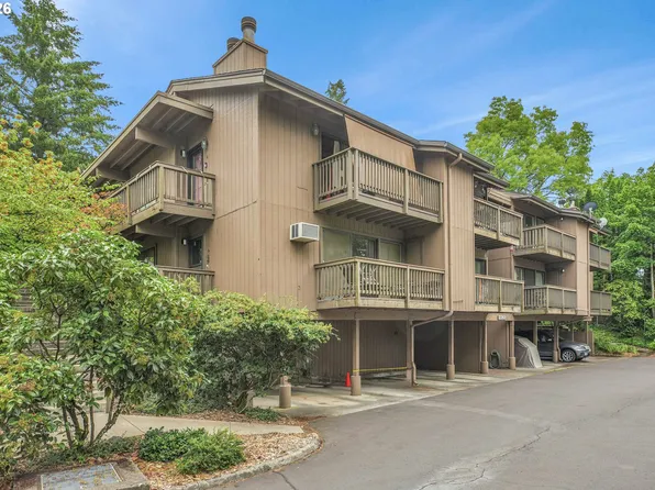 7748 SW Barnes Rd #C, Portland, OR 97225