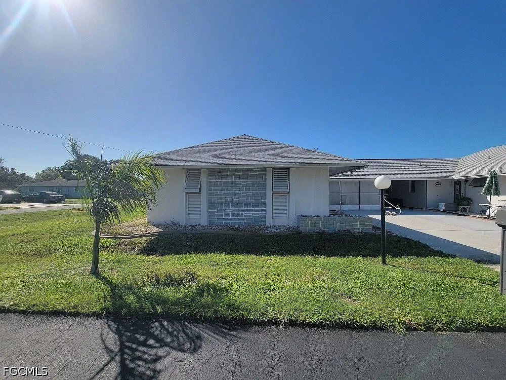 2 bed, 2.0 bath, 1345 sqft, $1,400 — Photo 4