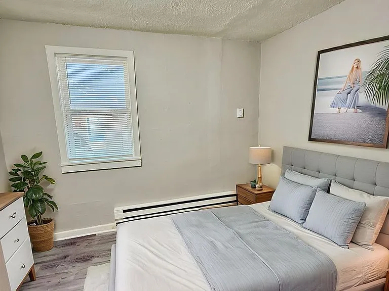2619 E Willamette Avenue — Photo 26
