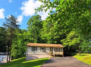 351 Cox Hollow Rd, Kingsport, TN 37664
