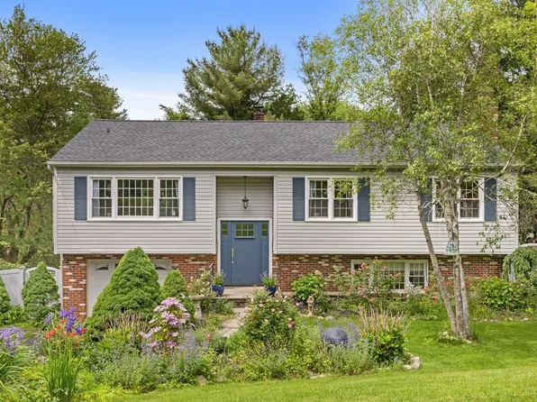 4 Armstrong Street, Cortlandt Manor, NY 10567