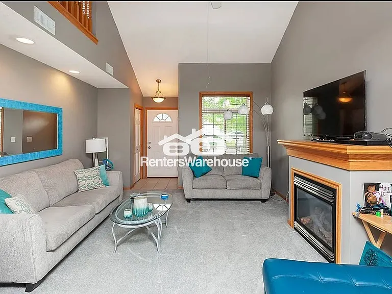 3799 Village Run Dr #307 — Photo 5