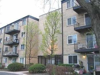 1st image of 2424 E Oakton St APT 2E