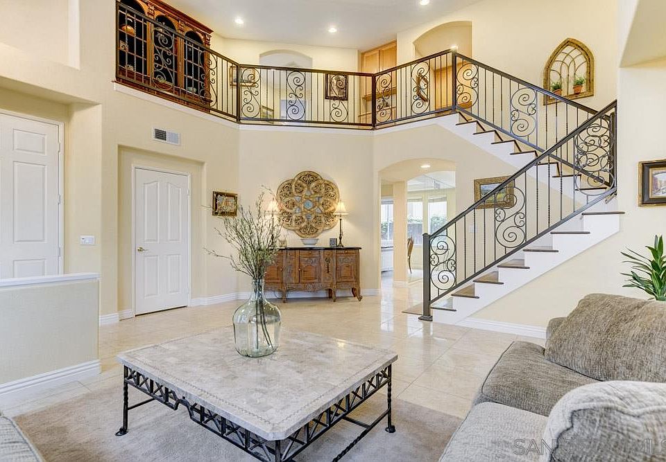 1st image of 631 Serrano Ln