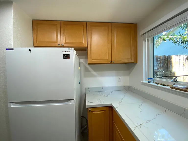 118 Raleigh Dr — Photo 3