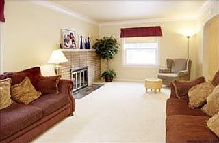 4th image of 1511 Kingsbury Dr