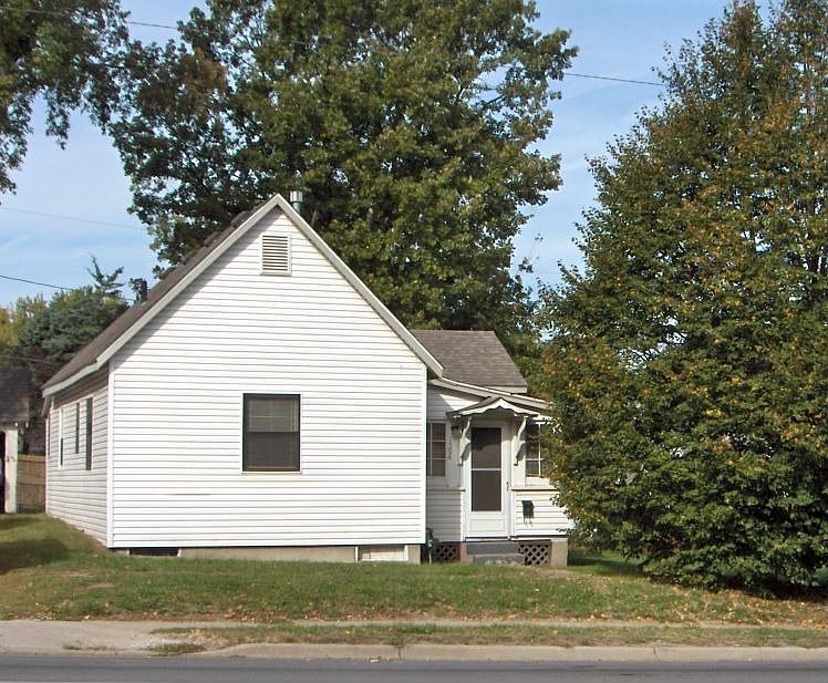 1st image of 1504 S Sterling Ave