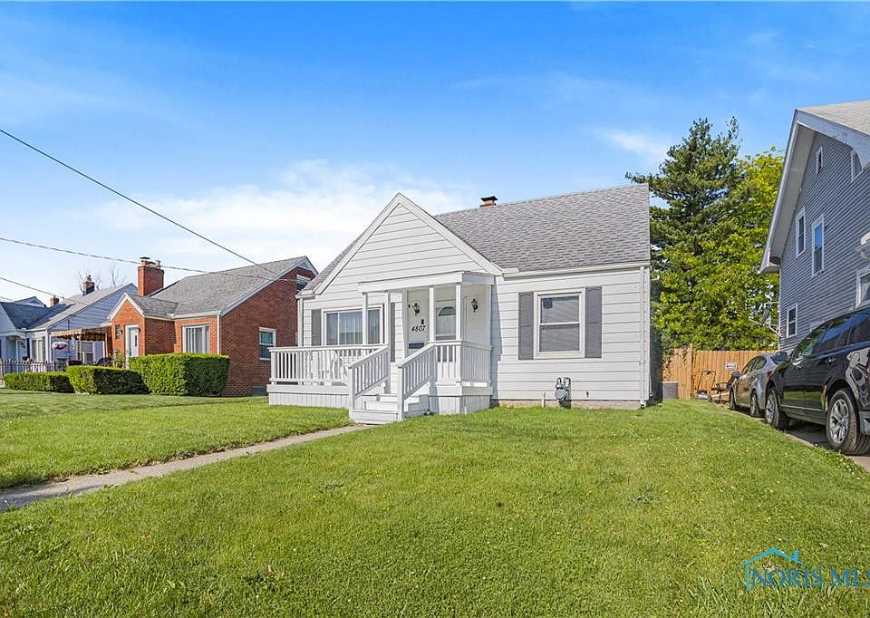 1st image of 4807 298th St