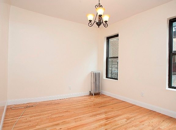 3rd image of 2525 Bedford Ave APT B2