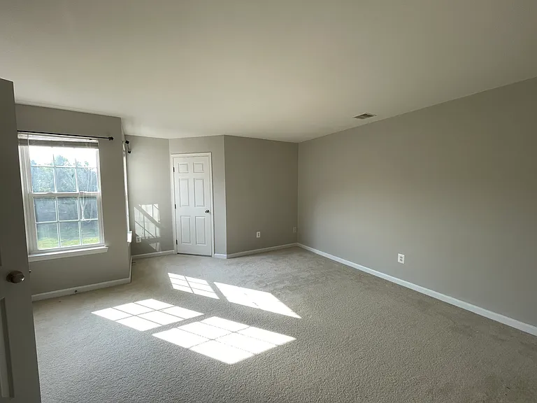 7835 Red Hawk Ct — Photo 14