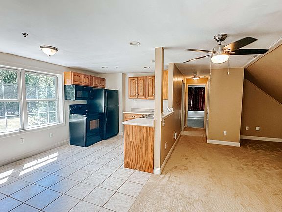 2nd image of 10 Herrick Rd
