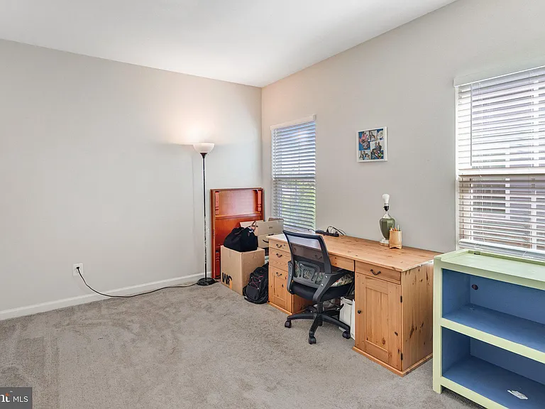 11241 Wheeler Ridge Dr — Photo 16
