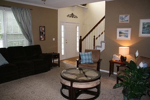4th image of 4908 Lone Elm St