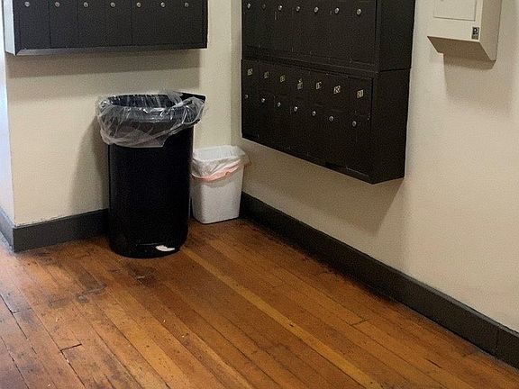 3rd image of 2841 W 8th St APT 6