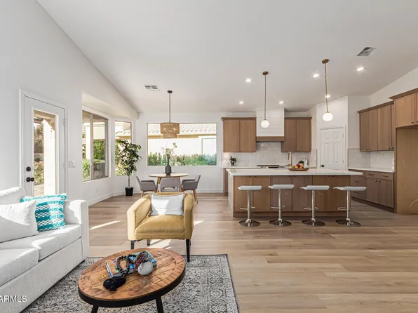 5126 S Sugarberry Court, Gilbert, AZ 85298