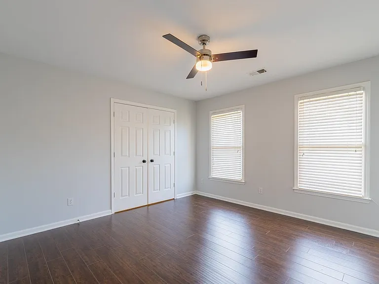 10191 Wynmanor Dr — Photo 16