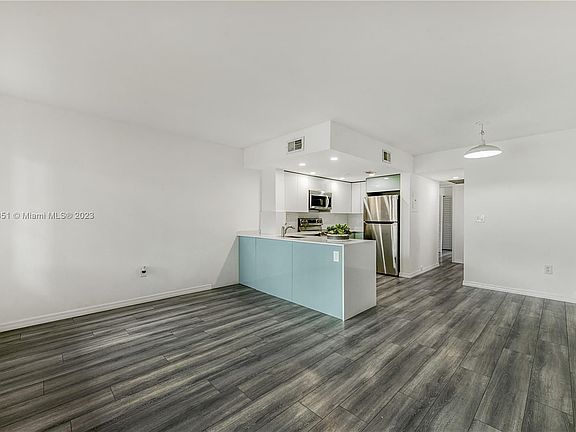 3rd image of 665 NW 85th Pl #10-106